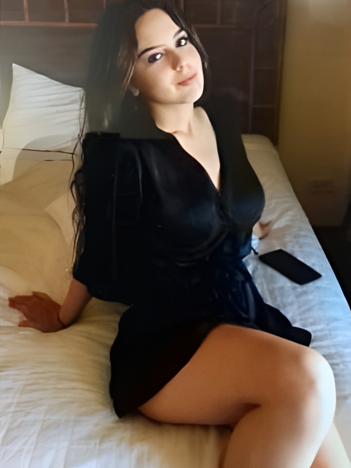 Милослава привлекательная девушка из Салехарда цена от 2000 руб