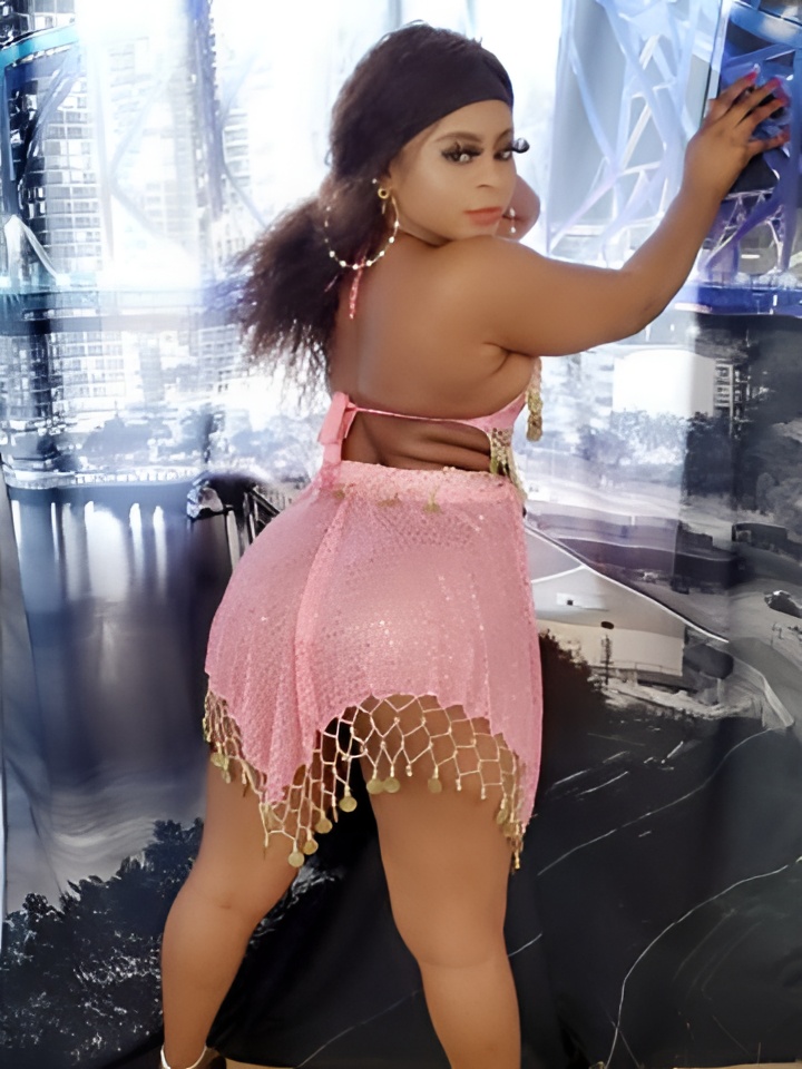 Индивидуалка Надюша, доступна для личного знакомства от 2000 руб