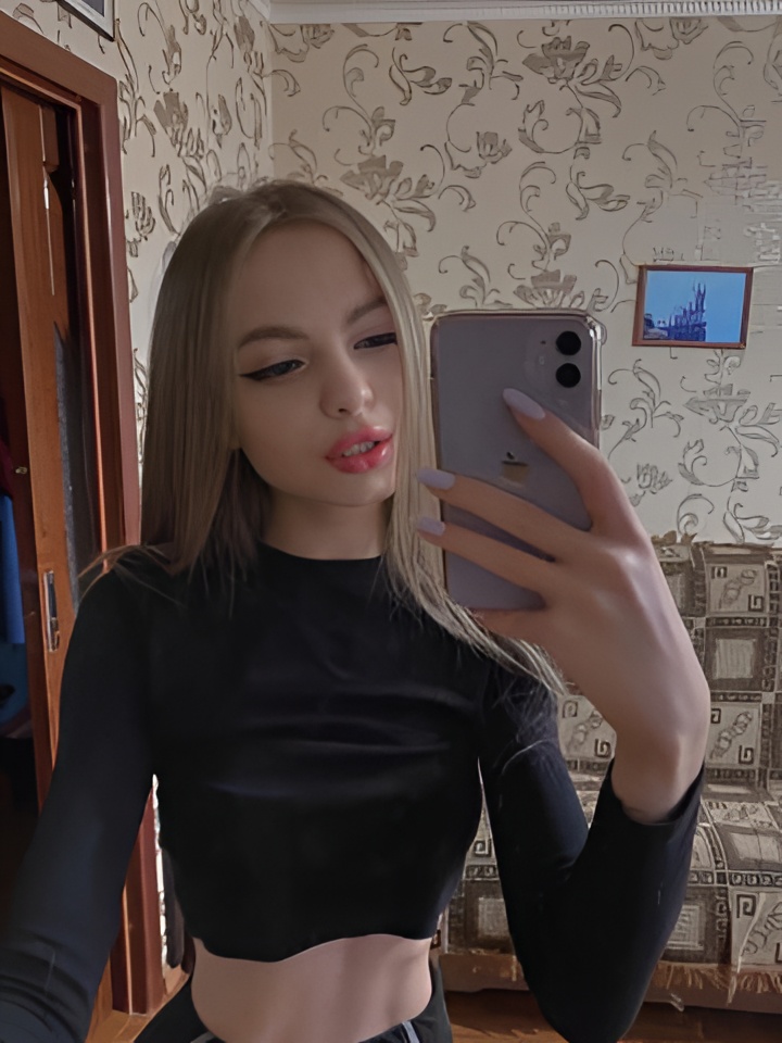 Индивидуалка Леночка, доступна для личного знакомства от 2500 руб