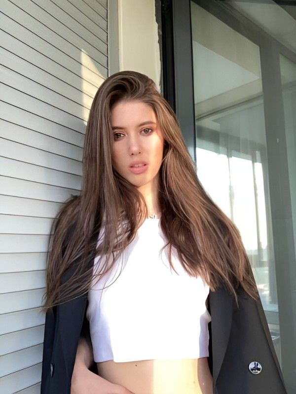 Лина из Салехарда