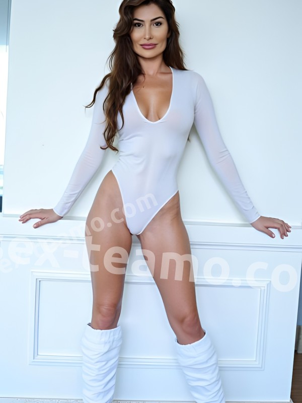 Нора из Салехарда